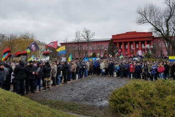 У Києві – марш прихильників Саакашвілі за імпічмент Порошенка