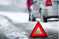 На Волині автомобіль злетів у кювет