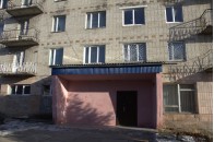 На Волині дівчина випала з балкону гуртожитку