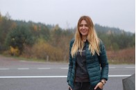 Відома луцька журналістка, блогер та художниця стала ще й модельєром