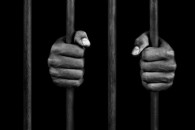 Чоловік торгував наркотиками, перебуваючи у Маневицькій колонії