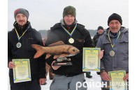 На Світязі змагалися любителі зимової риболовлі