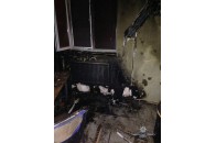 Поліція розшукує зловмисників, які підпалили офіс 