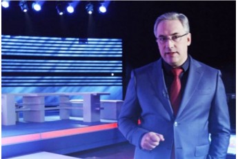 Російський телеведучий напав на українця у прямому ефірі