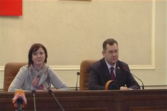 Учасникам школи бізнесу Луцького НТУ вручили сертифікати та грамоти