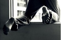 З вікна луцької багатоповерхівки випав чоловік