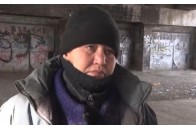 Луцькі безхатьки залишились без житла під мостом