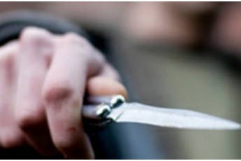 Підліток намагався зарізати адміністратора нічного закладу на Буковині