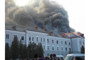 На Львівщині згорів великий оздоровчий комплекс