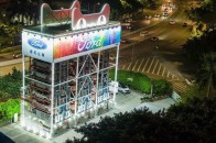 Розпочав роботу перший у світі автомат з продажу автомобілів
