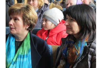 Бездоріжжя, об’єднання в ОТГ і… концерт Поплавського. Чим сьогодні живуть жителі Великої Глуші