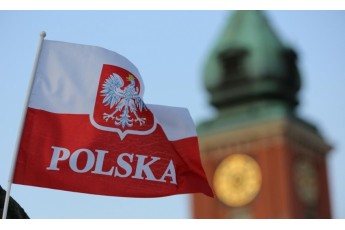 Усі польські міністри повернуть премії, отримані у минулому році