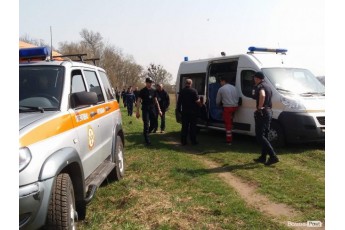 Смертельна ДТП під Луцьком: авто влетіло в Стир, водій загинув