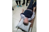 На Волині біля дороги знайшли п’яного чоловіка, який навіть не міг встати