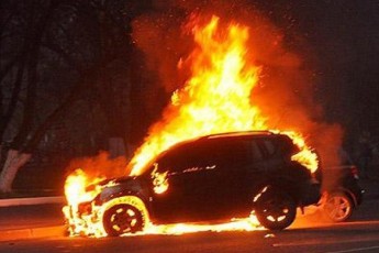 Вночі у Луцьку згоріло авто одного з викрадачів майнерів біткоїнів