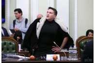 Заарештована Савченко проситься назад у Верховну Раду
