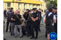 Під час бійки фанів 