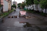 У Луцьку невідомі самовільно перекрили вулицю, розкидавши цвяхи