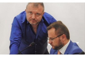 Депутата Луцькради закликали не фантазувати про політичний тиск та прозоро виплачувати зарплати