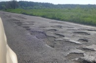 Депутати Волиньради обурені станом доріг між містами