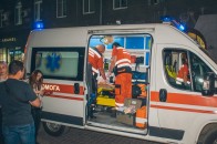Неповнолітня дівчина порізала собі вени через гру 