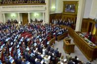 Які партії долають прохідний бар'єр до Верховної Ради