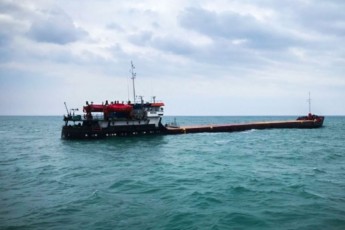 Турецький підводний човен потопив танкер в Чорному морі