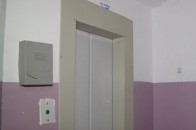 Чоловік вижив після падіння в шахту ліфта з 8 поверху у Львові