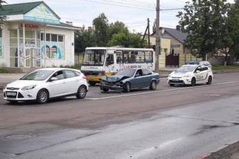 У Луцьку трапилася ДТП за участю двох авто