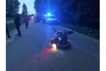 Нічна аварія на Волині: п'яний мотоцикліст збив дівчину
