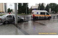 Легковик збив велосипедиста у центрі Луцька
