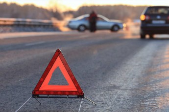 У Луцьку розшукують автомобіль, що зник з місця ДТП