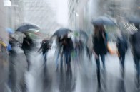Українців попередили про шквальні вітри та град