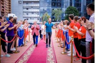 Олег Винник влаштувався до Поплавського на роботу