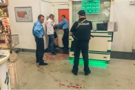 Дівчина перерізала собі вени в великому ТЦ через чоловіка