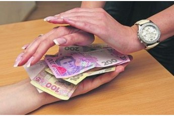 Волинян змушують повертати нечесно отриману соціальну допомогу