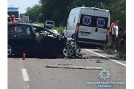 Смертельне зіткнення автомобіля і автобуса