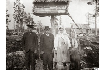 Бруд, бідність і розруха – як жили росіяни 100 років тому (фото)