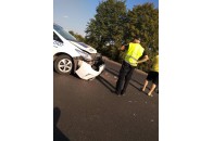 Мінус один пріус: біля Луцька патрульні потрапили у ДТП