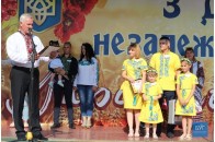 Волинська сім'я поїде у Париж, вигравши конкурс вишиванок