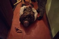 Чоловік взяв у заручники чотирьох дітей у Києві