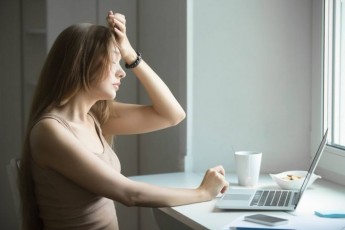 На вихідні прогнозують магнітні бурі: як це вплине на самопочуття