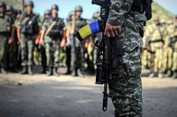 Порошенко збільшив термін осіннього призову до трьох місяців