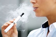 В Україні електронні цигарки хочуть прирівняти до звичайних