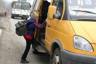 Нововолинські депутати вимагають пільговий проїзд для школярів
