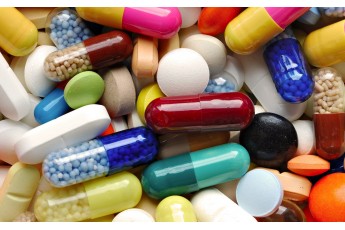 В Україні заборонили популярний антисептик та ліки від застуди