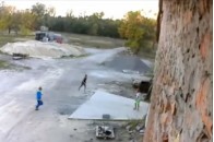 Головні новини Волині 24 вересня: У Луцьку під час застілля чоловіка вбили кухонним ножем; Луцькі нацгвардійці затримали трьох шахраїв;Під Луцьком у…