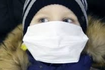 Хірургічні маски не захищають від грипу: Супрун зруйнувала ще один міф