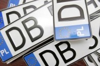 Розповіли, чи впливає наявність авто на єврономерах на отримання субсидії