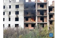 Наркомани постарались: на Волині горіла недобудована багатоповерхівка, у якій грались діти